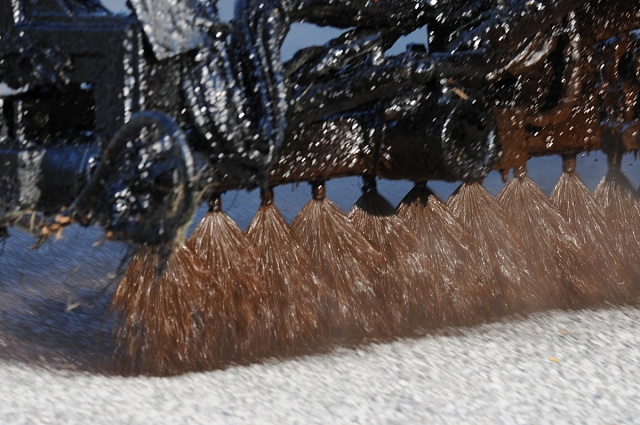 Bond Coats - вязующие жидкиее покрытия для существующего асфальта